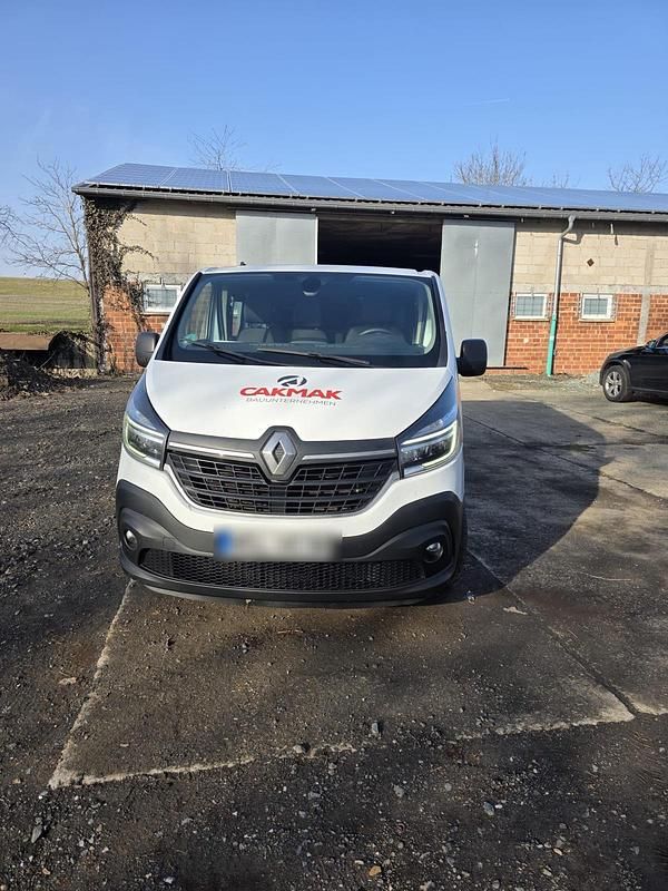 Gebraucht Renault Traffic 145 PS (106 kW) 2020 Weiß Van / Kleinbus