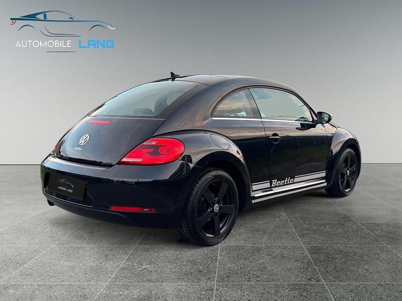 Usata VW Beetle 105 CV (77 kW) 2013 Nero Utilitaria