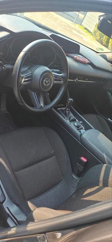 Gebraucht Mazda 3 150 PS (110 kW) 2021 Grau Kleinwagen