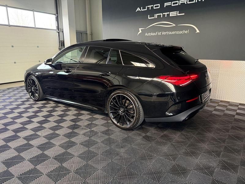 Gebraucht Mercedes CLA220 AMG line 190 PS (139 kW) 2021 Nachtschwarz  unilack Limousine