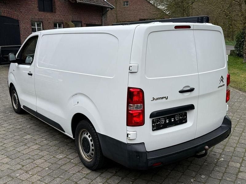 Second-hand Citroën Jumpy 122 CP (89 kW) 2021 Alb Monovolum