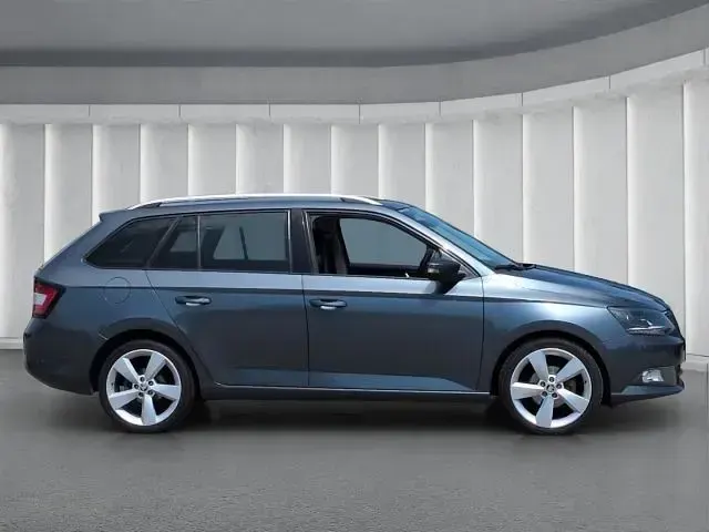 Gebraucht Skoda Fabia Style 90 PS (66 kW) 2016 Grau Kombi
