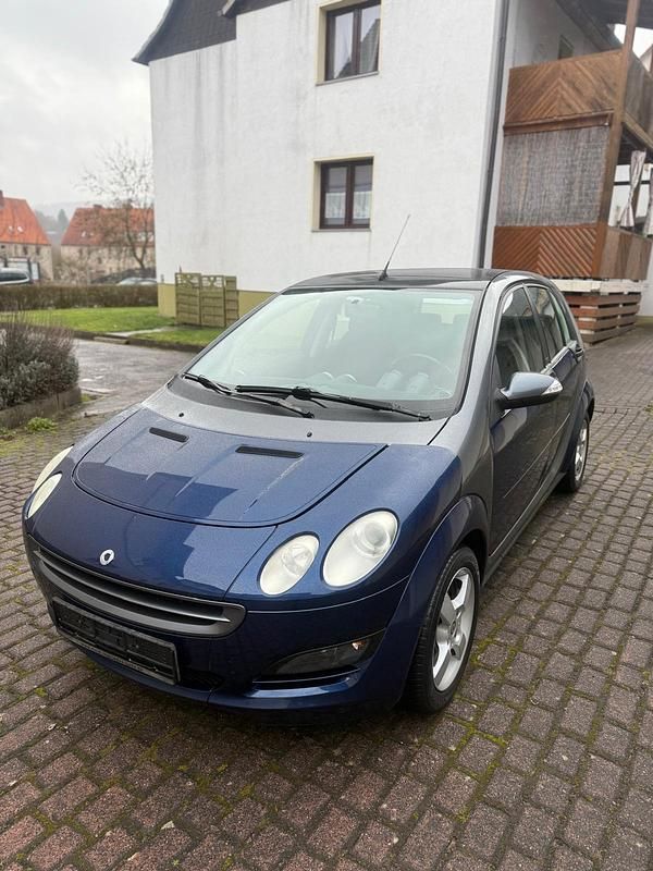 Blau Gebraucht 2006 Smart ForFour Kleinwagen | 1.990 € (Fairer Preis) - Bild 1/4
