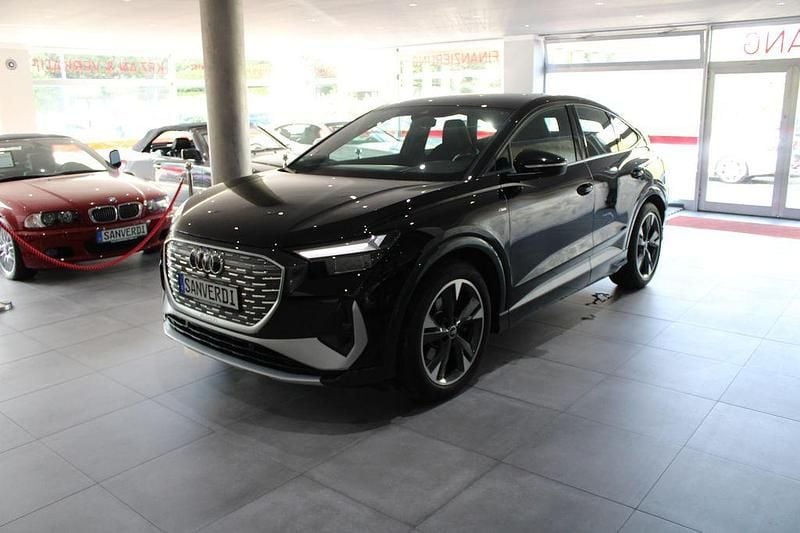 Mythosschwarz Gebraucht 2023 Audi Q4 Sportback e-tron S-Line SUV | 29.990 € (Guter Preis) - Bild 1/4