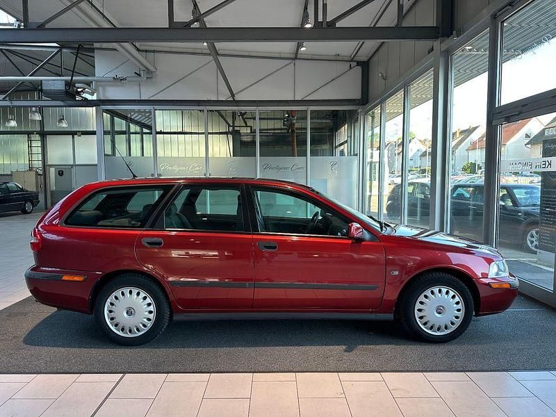 Occasion Volvo V40 122 ch (89 kW) 2001 Rouge Break
