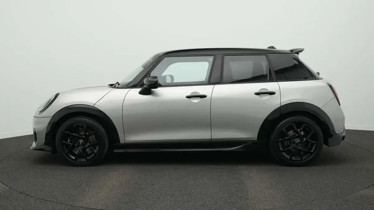 Gebraucht Mini John Cooper Works 156 PS (114 kW) 2025 Grau Kleinwagen