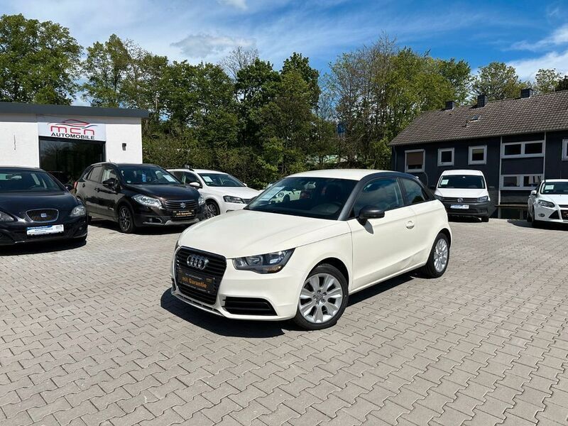 Weiß Gebraucht 2011 Audi A1 Attraction Kleinwagen | 7.290 € (Fairer Preis) - Bild 1/3