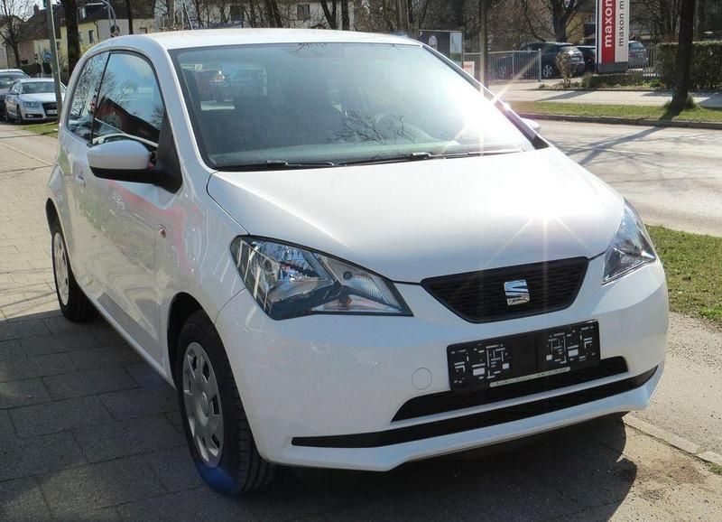 Gebraucht Seat Mii Style 60 PS (44 kW) 2018 Candyweiß Kleinwagen