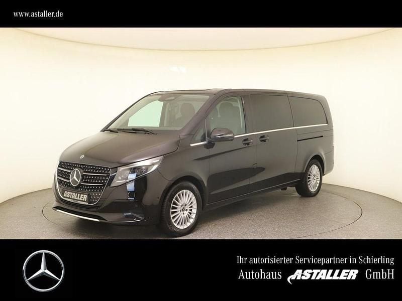 Obsidianschwarz metallic Gebraucht 2024 Mercedes V300 Avantgarde Van / Kleinbus | 68.899 € (Guter Preis) - Bild 1/4