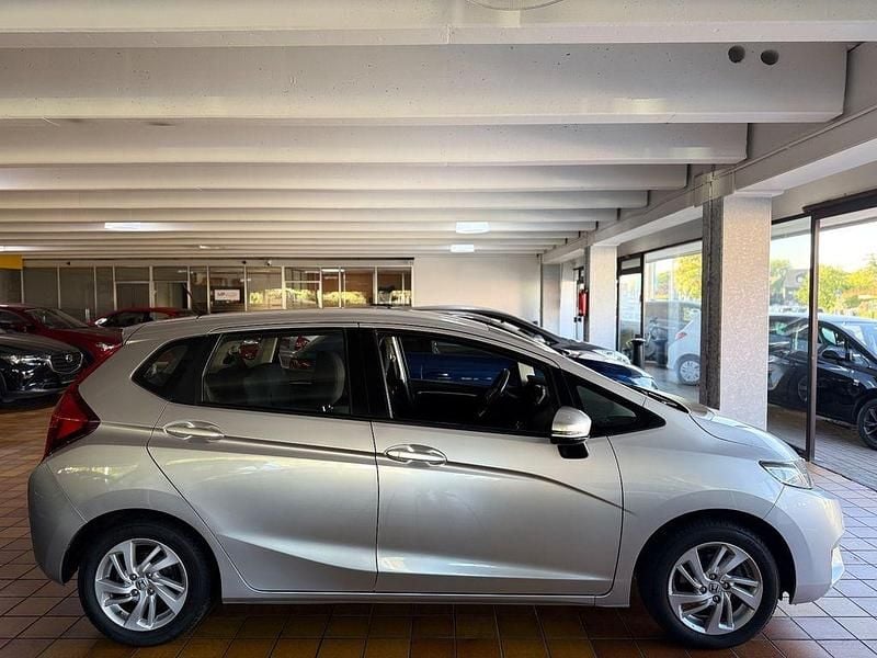 Gebraucht Honda Jazz Comfort 102 PS (75 kW) 2017 Silber Kleinwagen