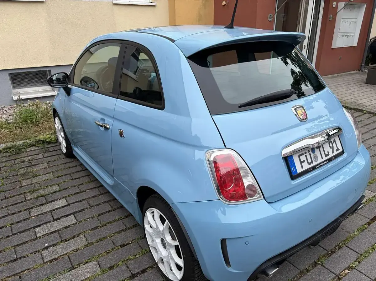 Gebraucht Abarth 500 135 PS (99 kW) 2013 Blau Kleinwagen