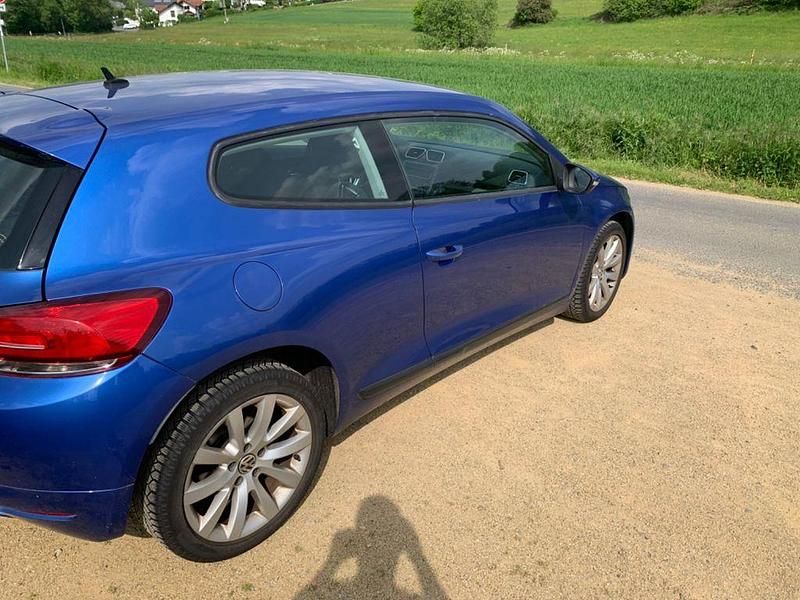 Gebraucht VW Scirocco 140 PS (102 kW) 2011 Blau Coupé