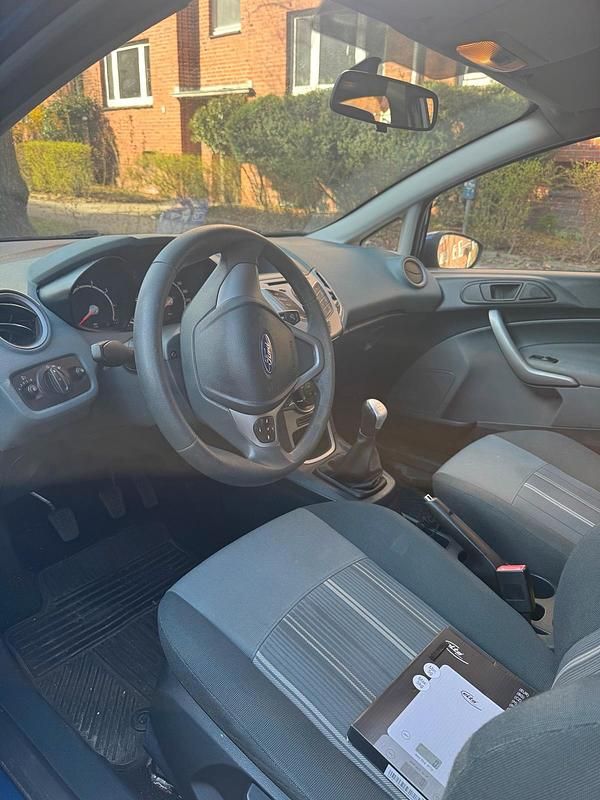 Gebraucht Ford Fiesta 82 PS (60 kW) 2009 Kleinwagen