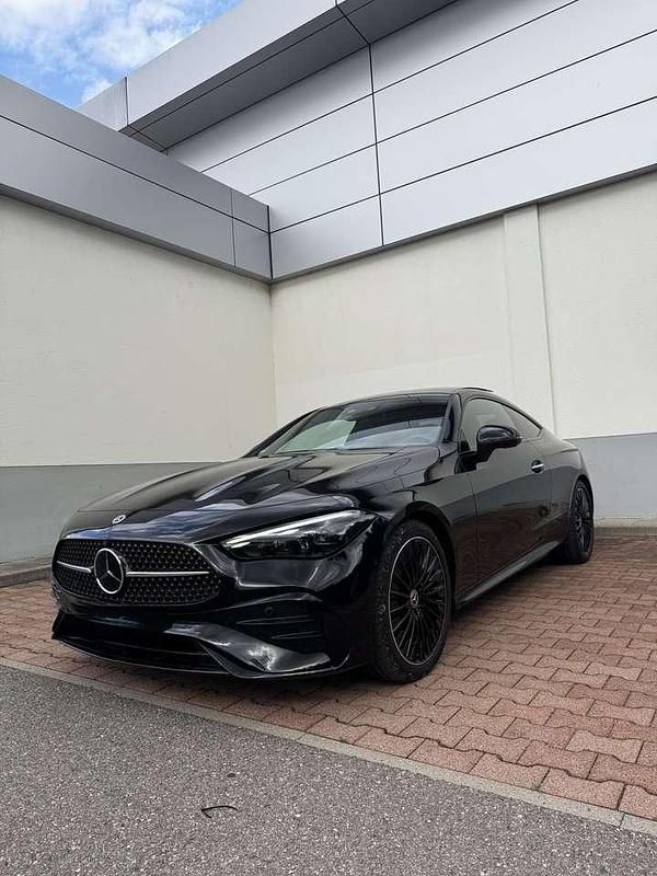 Schwarz Gebraucht 2023 Mercedes CLE300 Coupé | 56.900 € (Guter Preis) - Bild 1/4