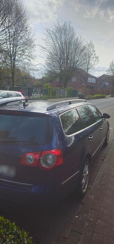 Gebraucht VW Passat 140 PS (102 kW) 2008 Blau Kombi