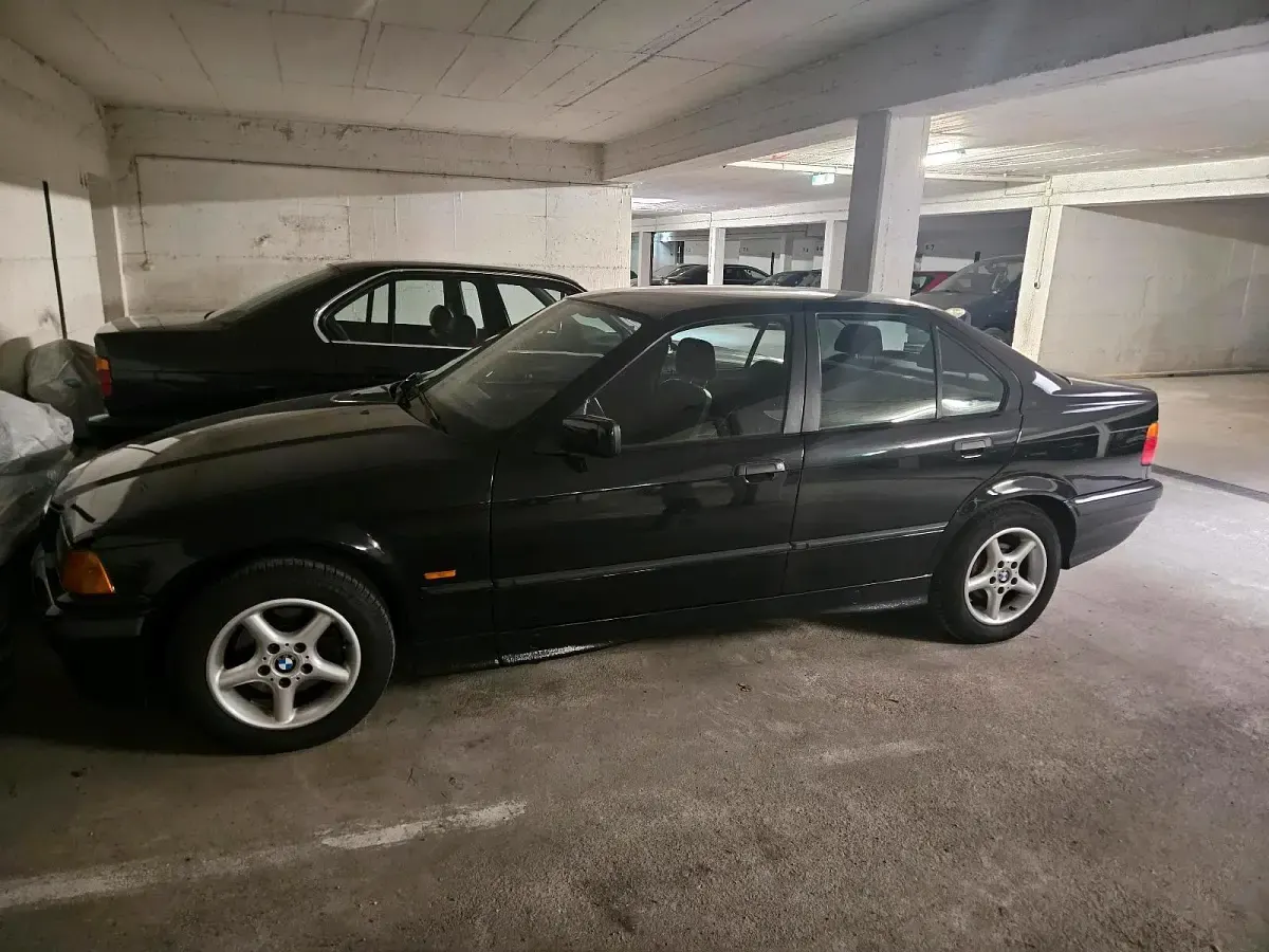 Gebraucht BMW 316 1997 Schwarz Limousine