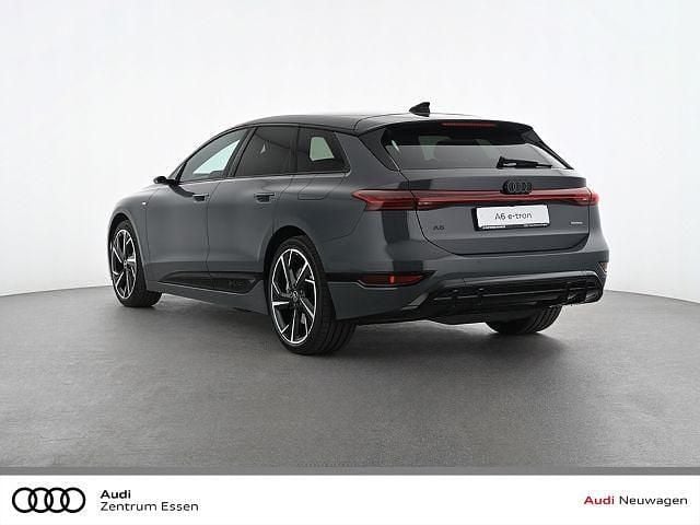 Usata Audi A6 e-tron S-Line 314 kW (428 CV) 2025 Grigio Station wagon