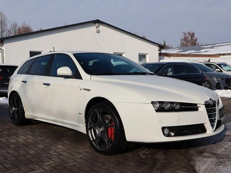 Gebraucht Alfa Romeo 159 Turismo 209 PS (153 kW) 2010 Weiß Kombi
