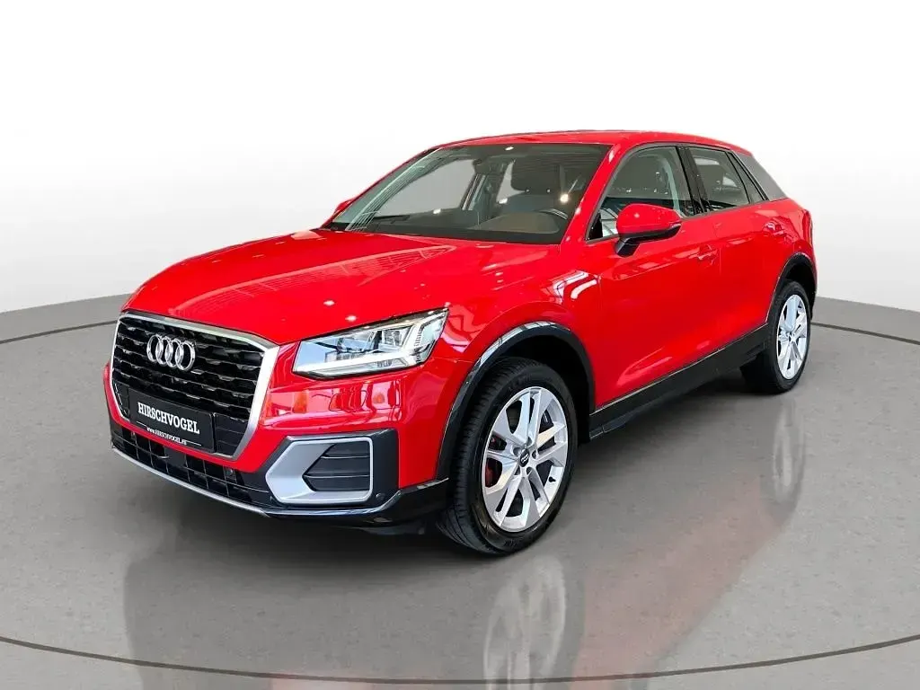 Gebraucht Audi Q2 Design 150 PS (110 kW) 2017 Rot SUV