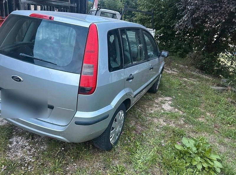 Gebraucht Ford Fusion 80 PS (58 kW) 2005 Grau Kleinwagen