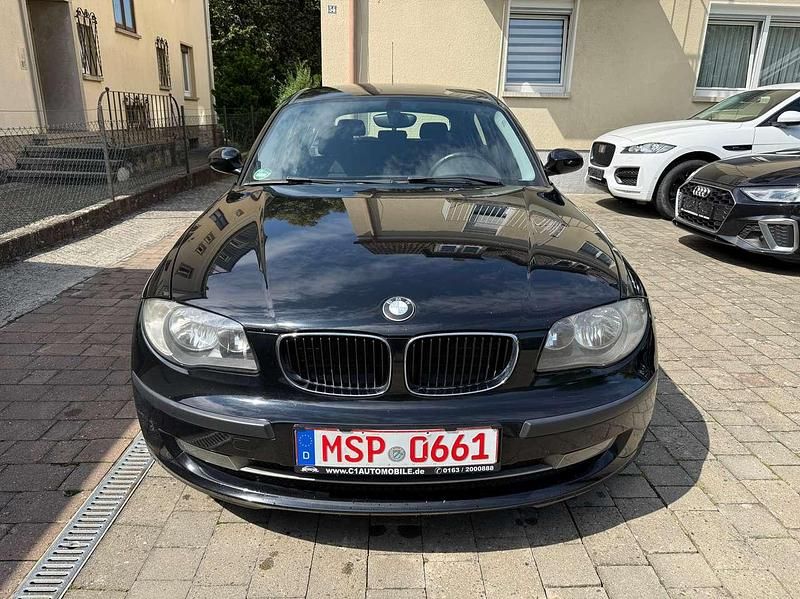 Schwarz Gebraucht 2007 BMW 118 Advantage Kleinwagen | 1.900 € (Guter Preis) - Bild 1/4