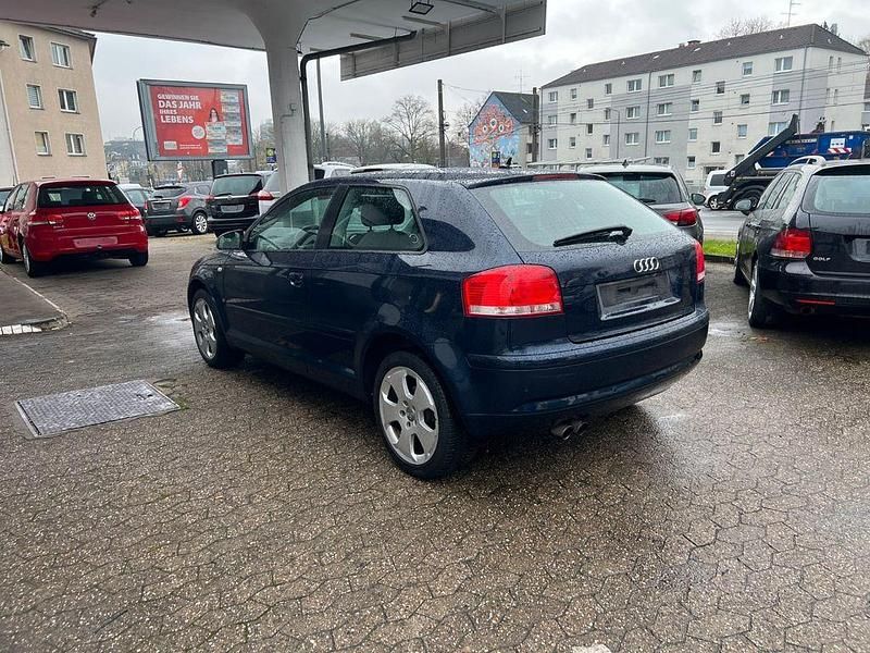 Gebraucht Audi A3 Ambiente 150 PS (110 kW) 2003 Blau Kleinwagen