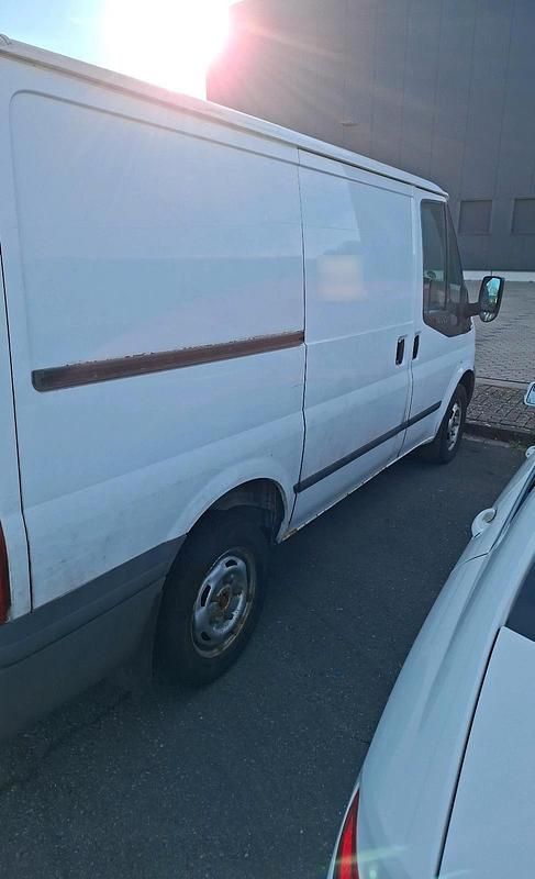 Gebraucht Ford Transit 115 PS (84 kW) 2012 Weiß Van / Kleinbus