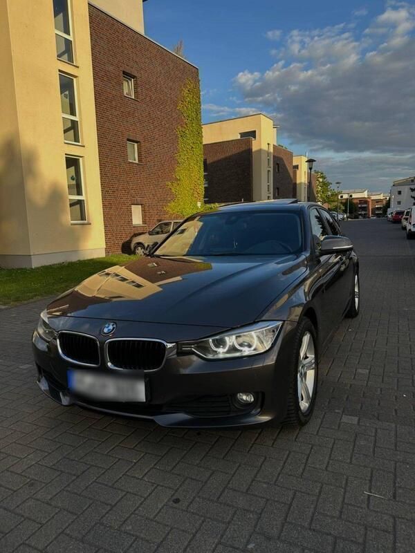 Braun Gebraucht 2014 BMW 320 Luxury Line Limousine | 14.500 € (Fairer Preis) - Bild 1/4