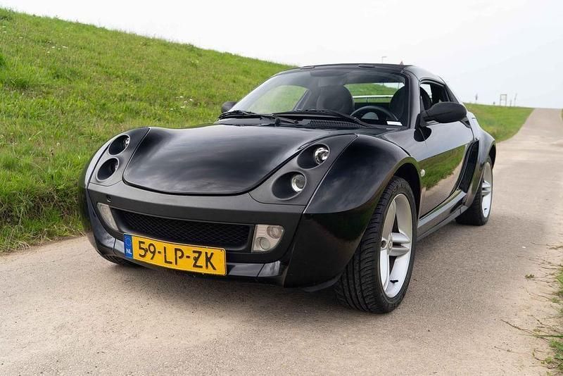 Schwarz Gebraucht 2003 Smart Roadster Cabrio | 3.250 € - Bild 1/4