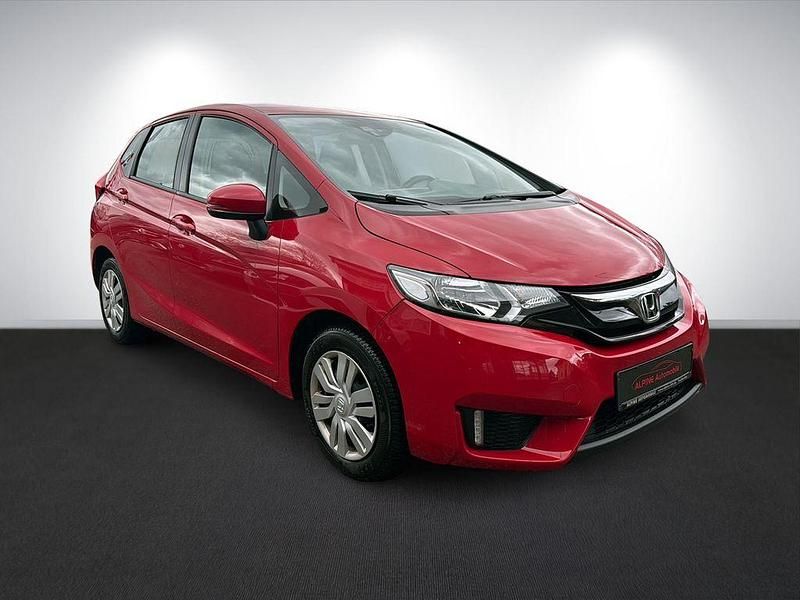 Gebraucht Honda Jazz Trend 102 PS (75 kW) 2016 Rot Kleinwagen
