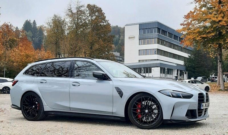 Grau Gebraucht 2024 BMW M3 M Performance Kombi | 84.000 € - Bild 1/4