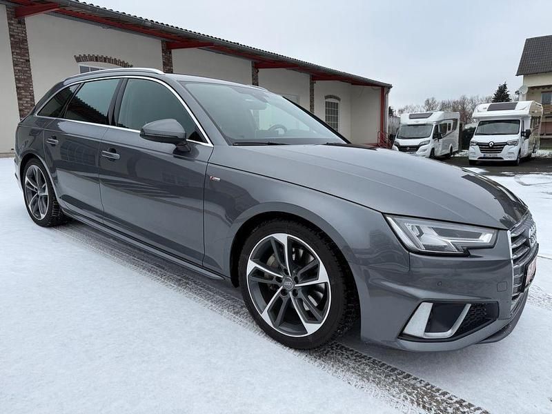 Grau Gebraucht 2019 Audi A4 S-Line Kombi | 12.990 € (Etwas zu teuer) - Bild 1/4