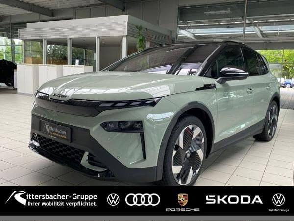 Grün (timianogrün / blackmagic perleffekt) Neu 2025 Skoda Elroq First Edition SUV | 51.991 € (Fairer Preis) - Bild 1/4