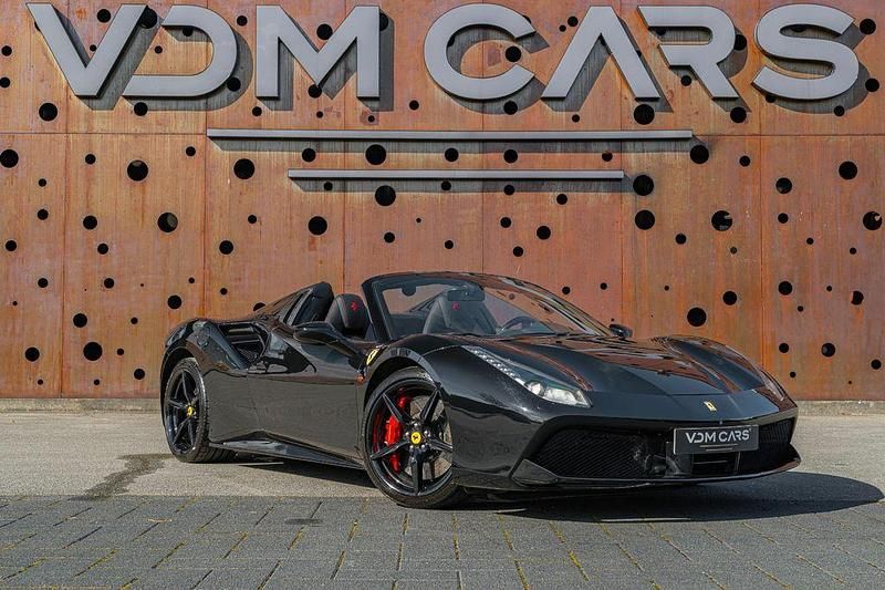 Gebraucht Ferrari 488 669 PS (492 kW) 2017 Schwarz Cabrio