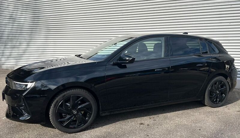 Gebraucht Opel Astra GS Line 131 PS (96 kW) 2023 Schwarz Kleinwagen