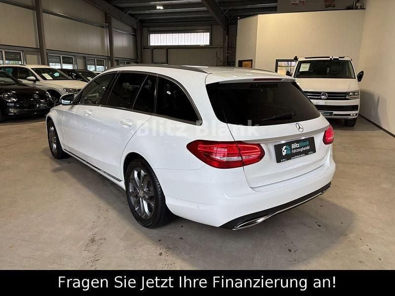 Gebraucht Mercedes C250 211 PS (155 kW) 2016 Weiß Kombi
