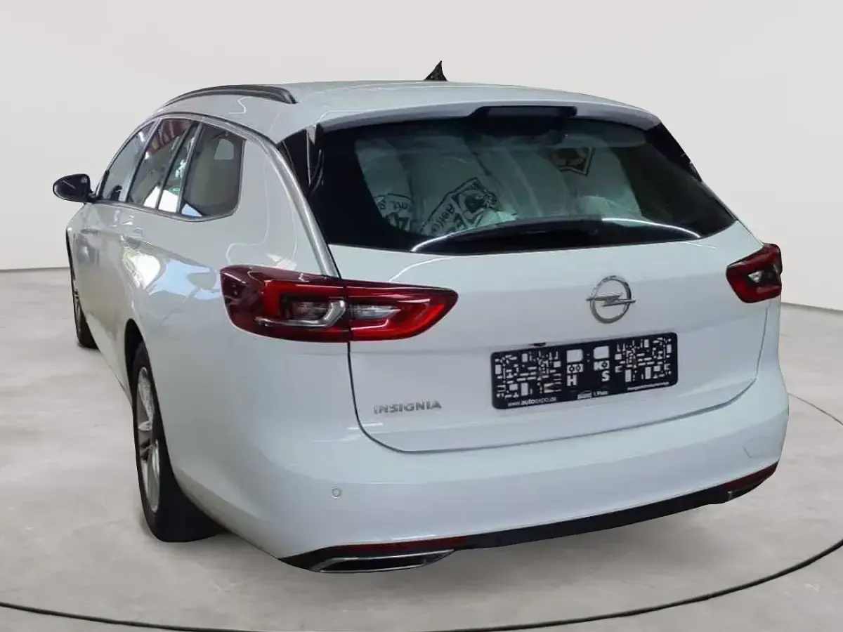 Gebraucht Opel Insignia Business Edition 174 PS (127 kW) 2021 Schneeweiß Kombi