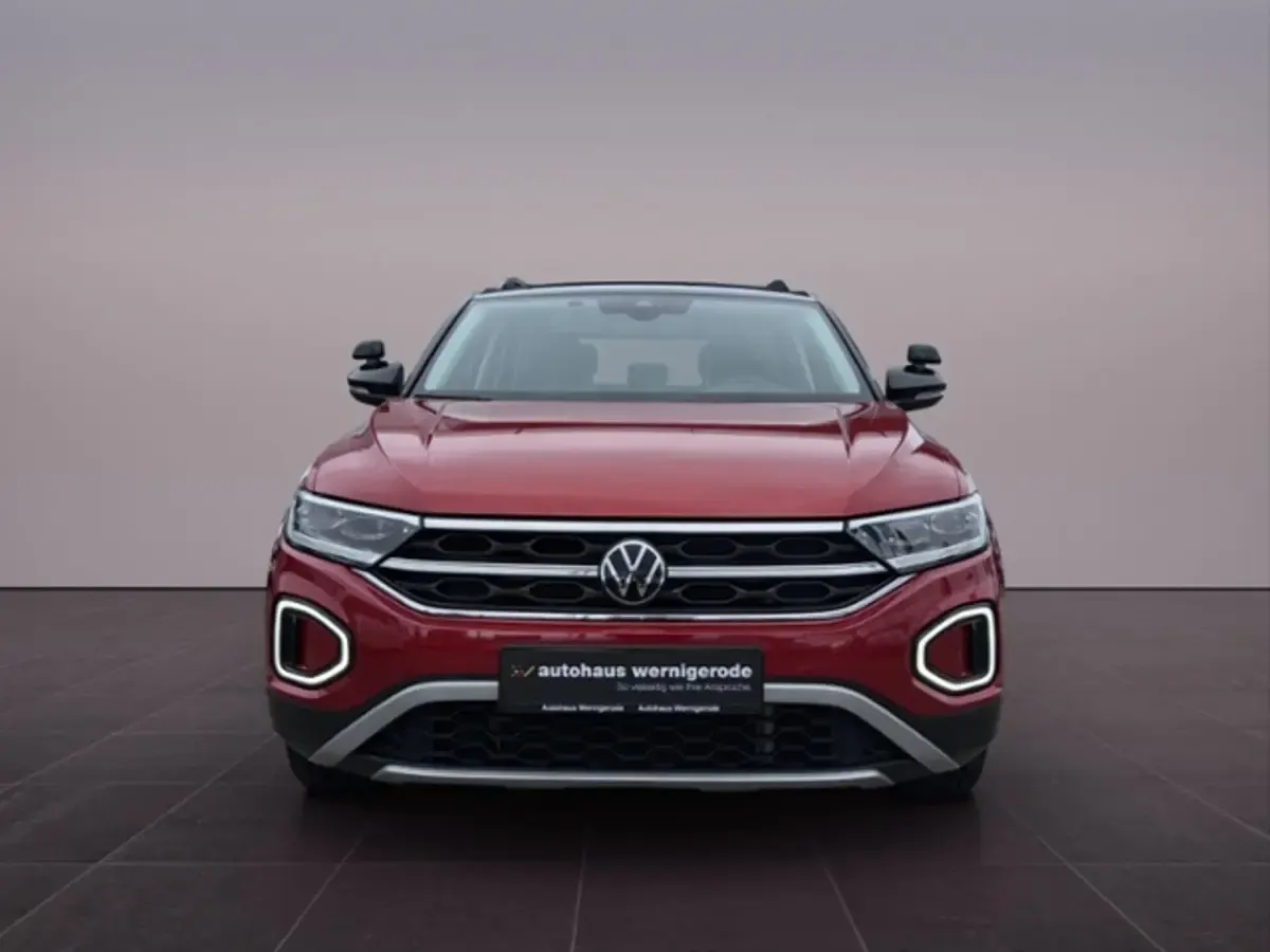 Gebraucht VW T-Roc Pro 116 PS (85 kW) 2024 SUV