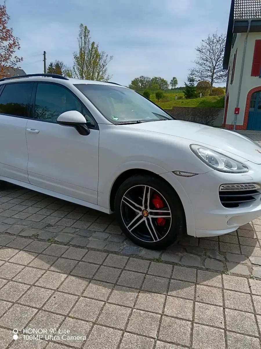 Gebraucht Porsche Cayenne 245 PS (180 kW) 2014 Weiß SUV