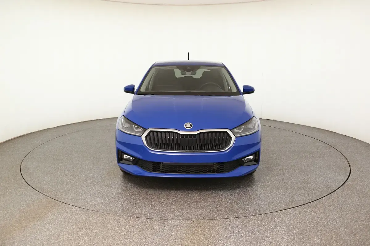 Gebraucht Skoda Fabia Drive 116 PS (85 kW) 2024 Modra energy/energy blue Kleinwagen