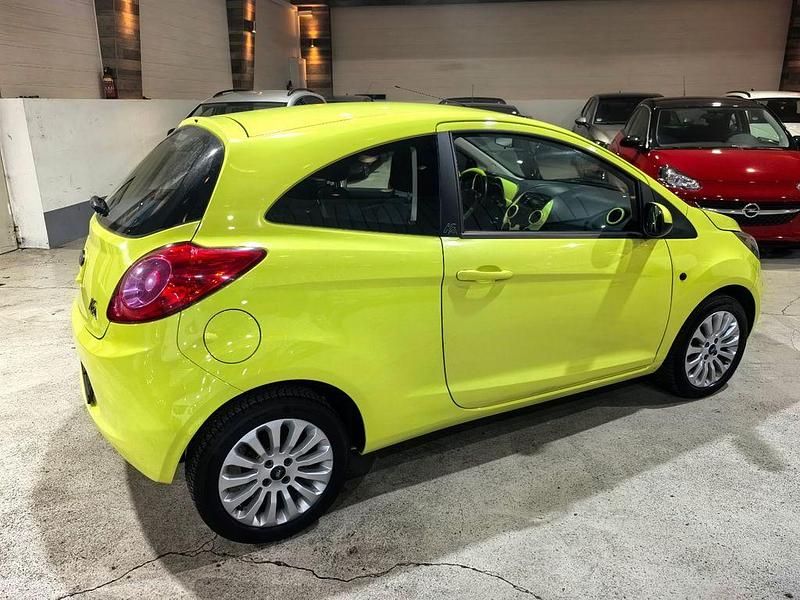 Gebraucht Ford Ka Trend 69 PS (50 kW) 2010 Grün Kleinwagen