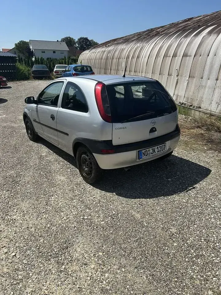 Gebraucht Opel Corsa Comfort 75 PS (55 kW) 2003 Silber Kleinwagen