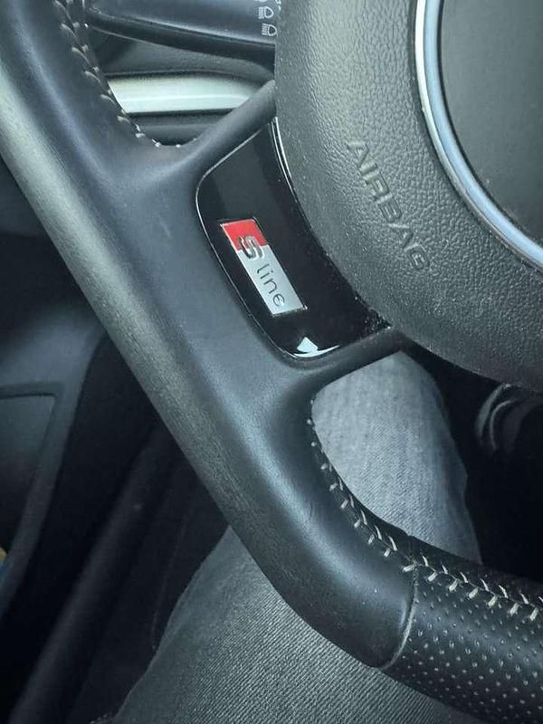 Gebraucht Audi A3 S-Line 184 PS (135 kW) 2015 Blau Kleinwagen