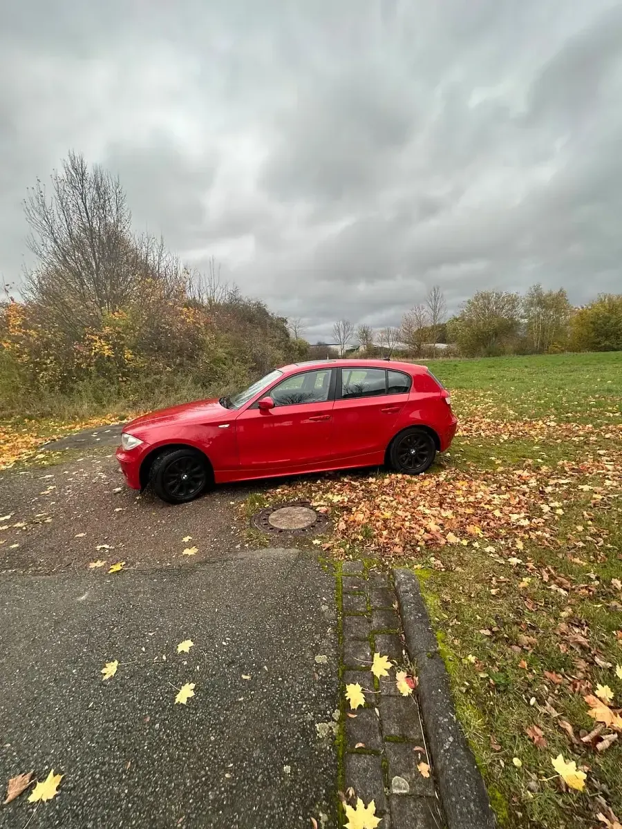 Gebraucht BMW 116 116 PS (85 kW) 2005 Rot Kleinwagen