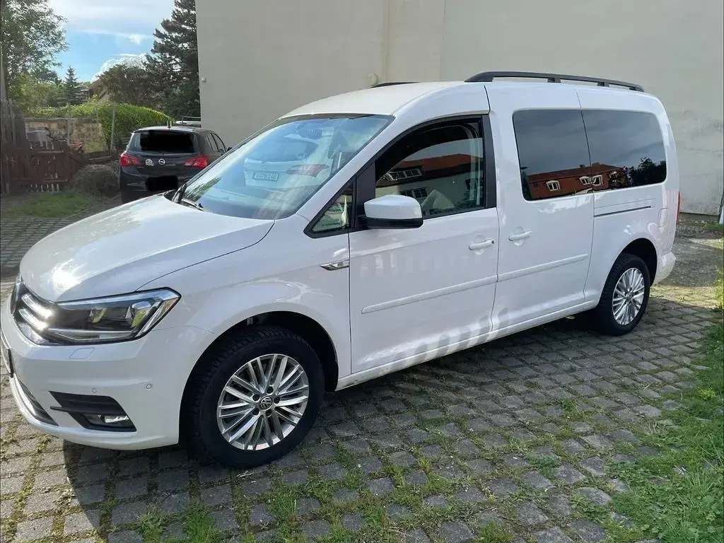 Usata VW Caddy 150 CV (110 kW) 2018 Bianco Monovolume