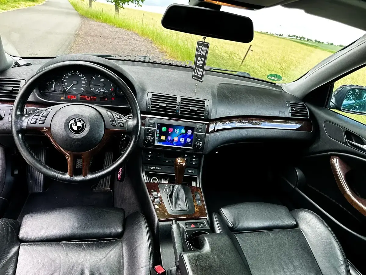 Gebraucht BMW 318 147 PS (108 kW) 2003 Schwarz Coupé