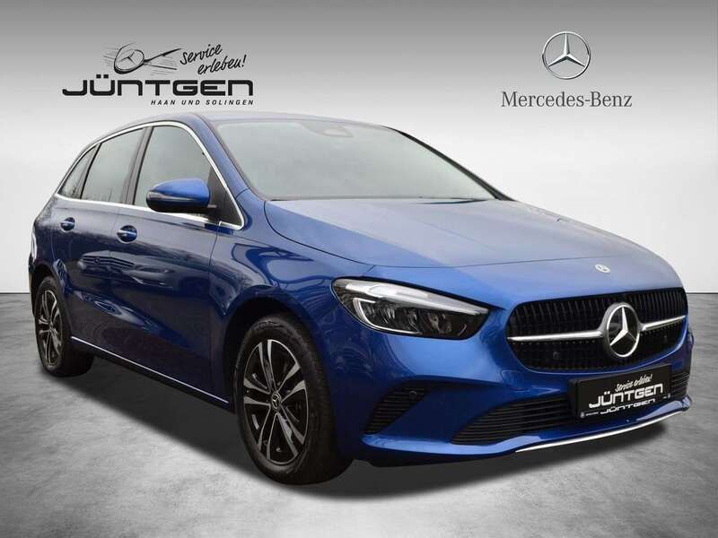 lack spektralblau Gebraucht 2024 Mercedes B250e Advanced Van / Kleinbus | 34.444 € (Fairer Preis) - Bild 1/4