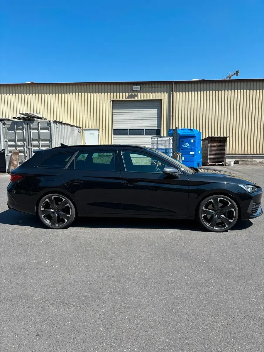 Gebraucht Cupra Leon VZ 310 PS (228 kW) 2024 Schwarz Kombi