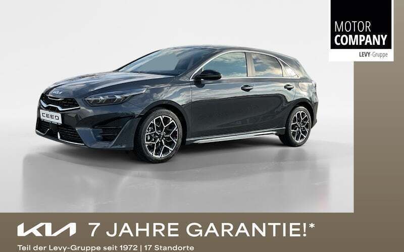 Grau Neu 2025 Kia Ceed GT-Line Limousine | 30.800 € (Fairer Preis) - Bild 1/4