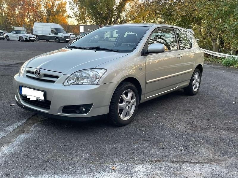 Grau Gebraucht 2006 Toyota Corolla Limousine | 2.900 € (Superpreis) - Bild 1/4